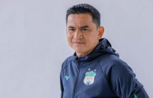 Tiểu sử và những điều không phải ai cũng biết về huấn luyện viên Kiatisak